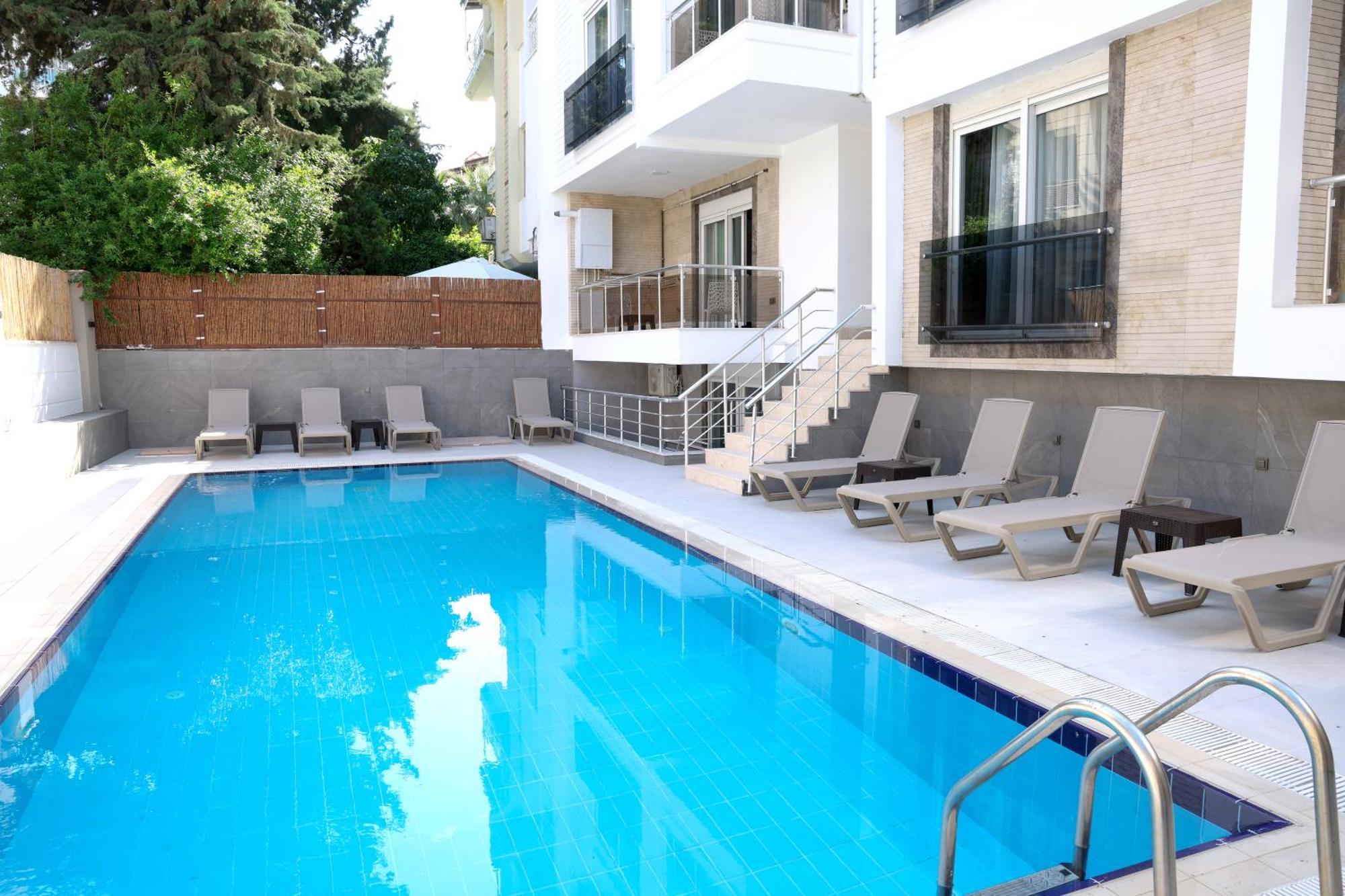 Livia Hotel apartamentowy 3*