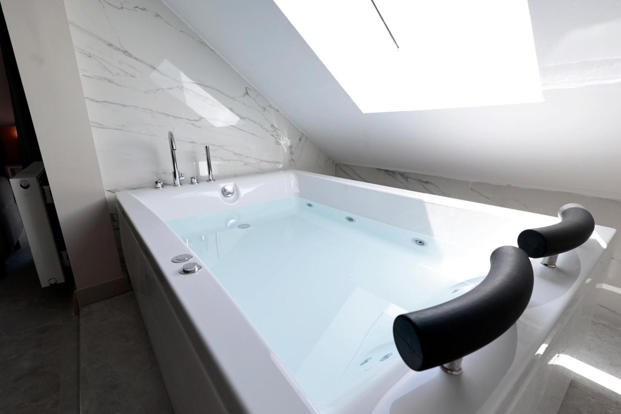 Hotel apartamentowy Livia