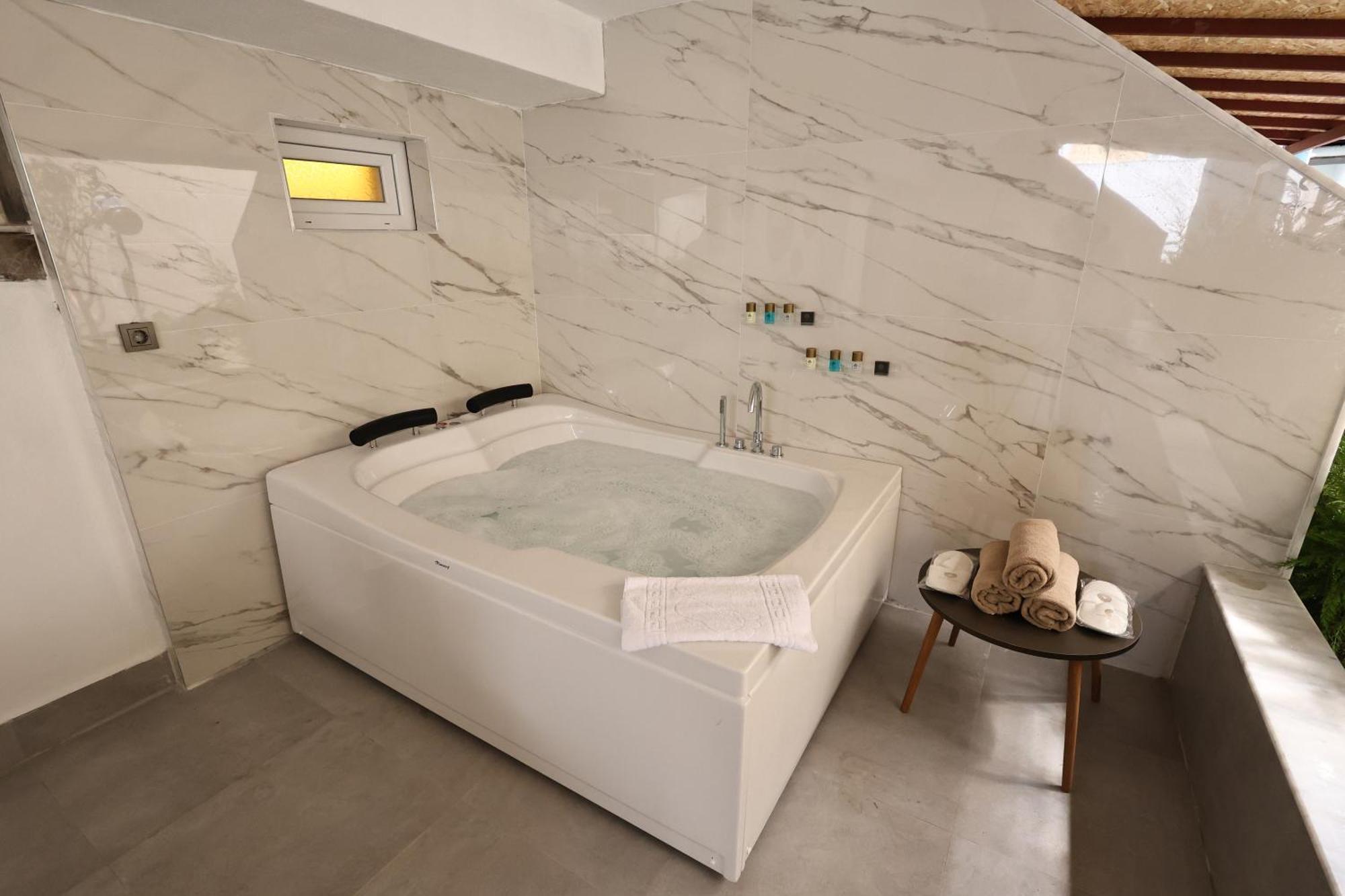 Livia Hotel apartamentowy Antalya